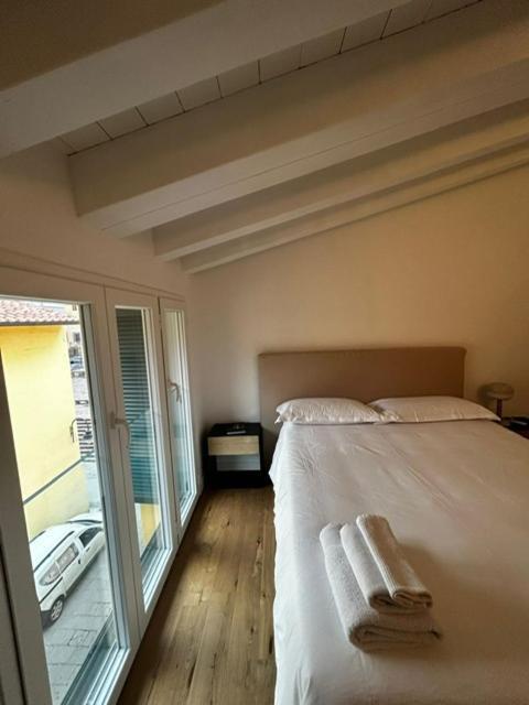 Waterfront Balcony I Grani 5 Resort Grand Suite Livorno Exterior foto