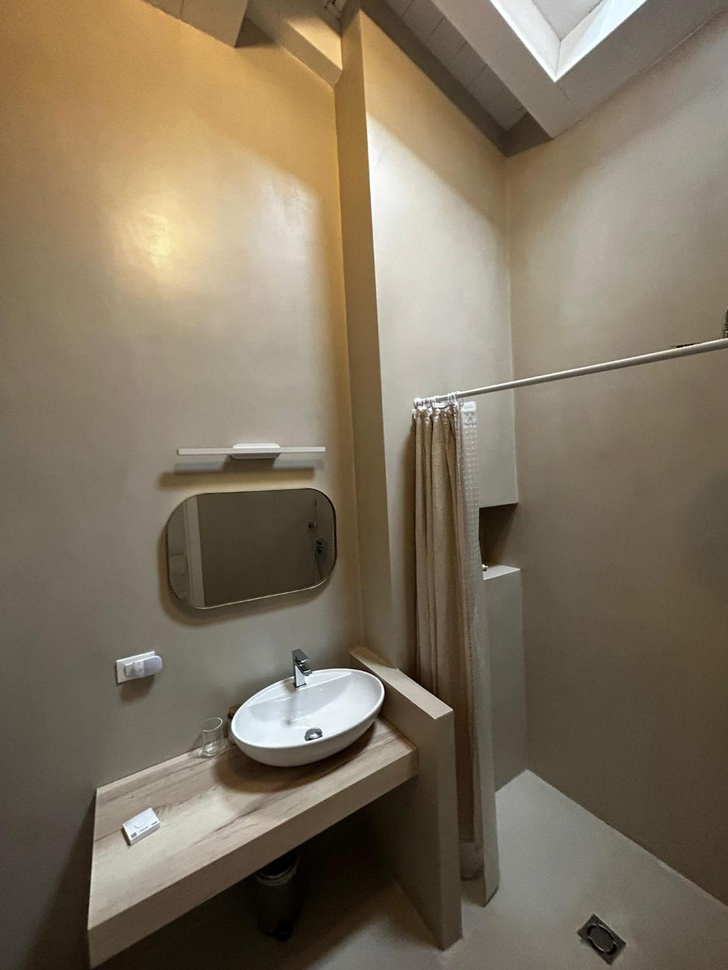 Waterfront Balcony I Grani 5 Resort Grand Suite Livorno Exterior foto